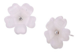 flower stud earrings